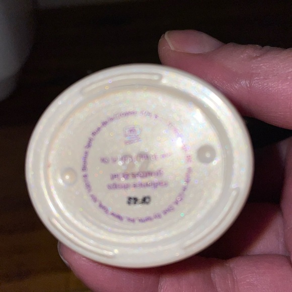 Tarte Rainforest of the Sea Set: Radiance Drops and 4-in-1 Setting Spray - Picture 3 of 10